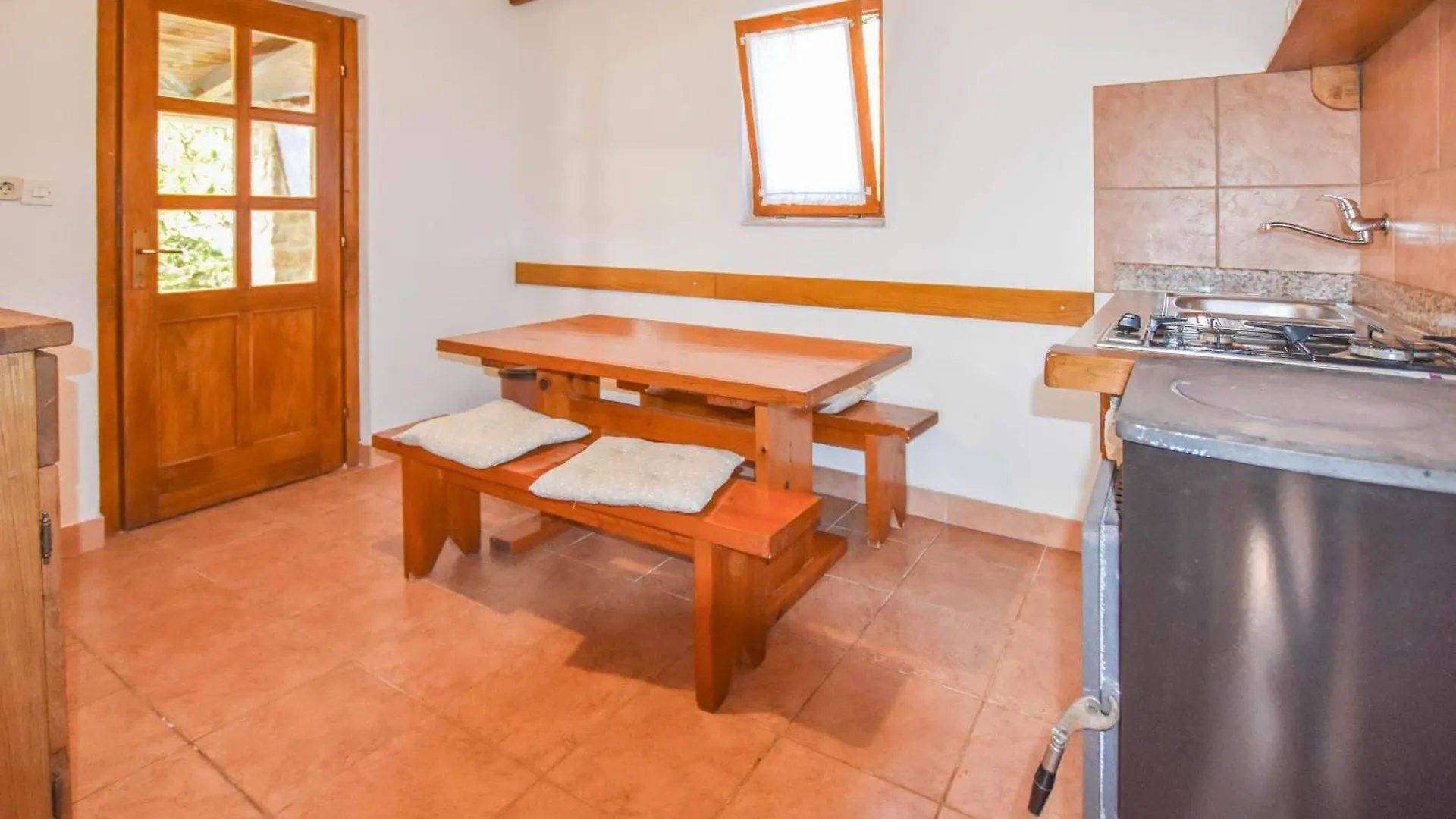 House Mate Villa Pasman Holiday home